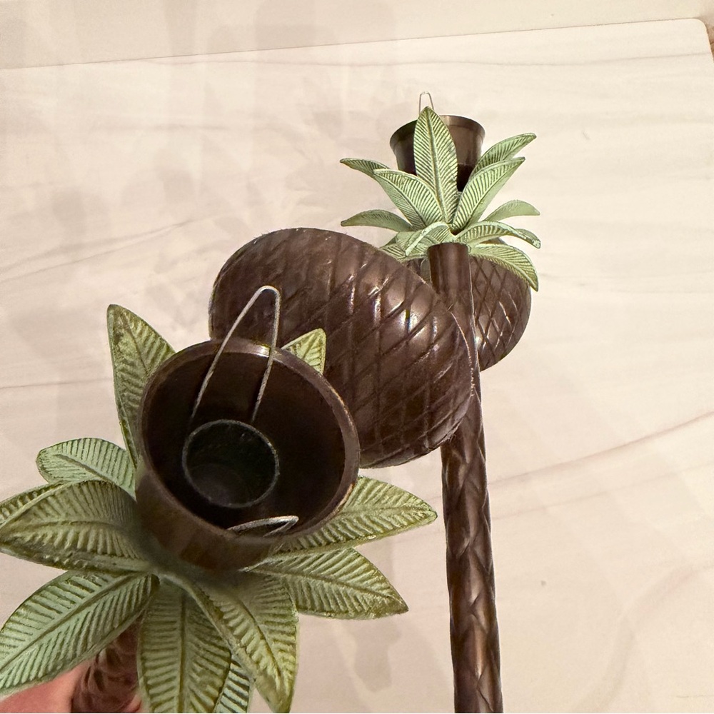 Tropical Palm Wall Sconce Set in Brown and Green - Picture 4 of 6